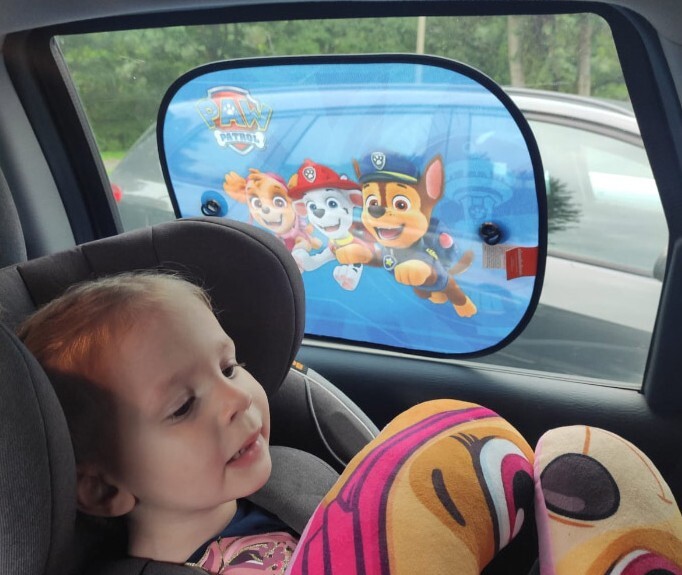 Slnečná clona do auta Paw Patrol na okne auta